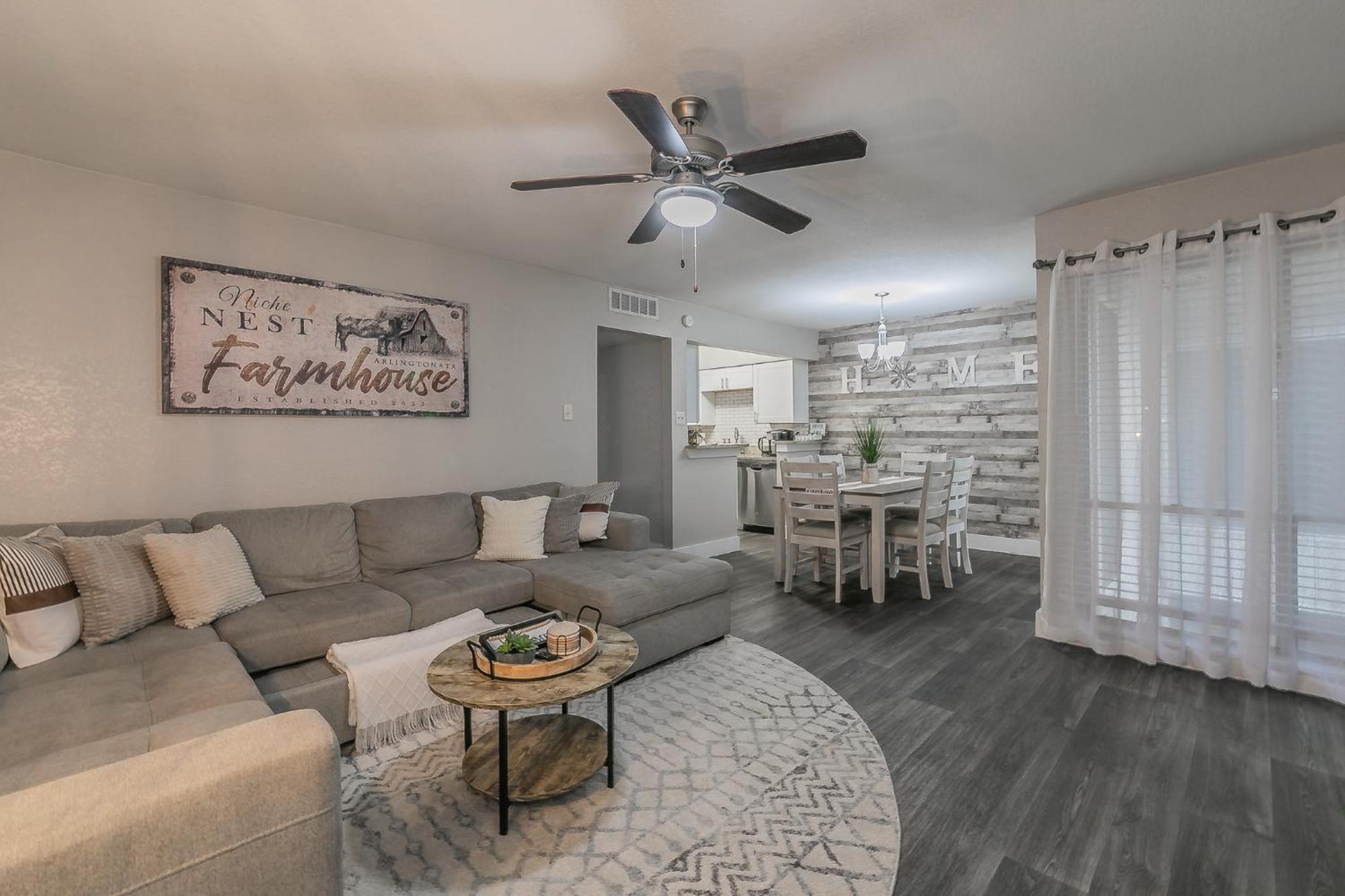 Cozy 2Br Farmhouse Apt - Sleeps 8 - Free Parking! Arlington Kültér fotó