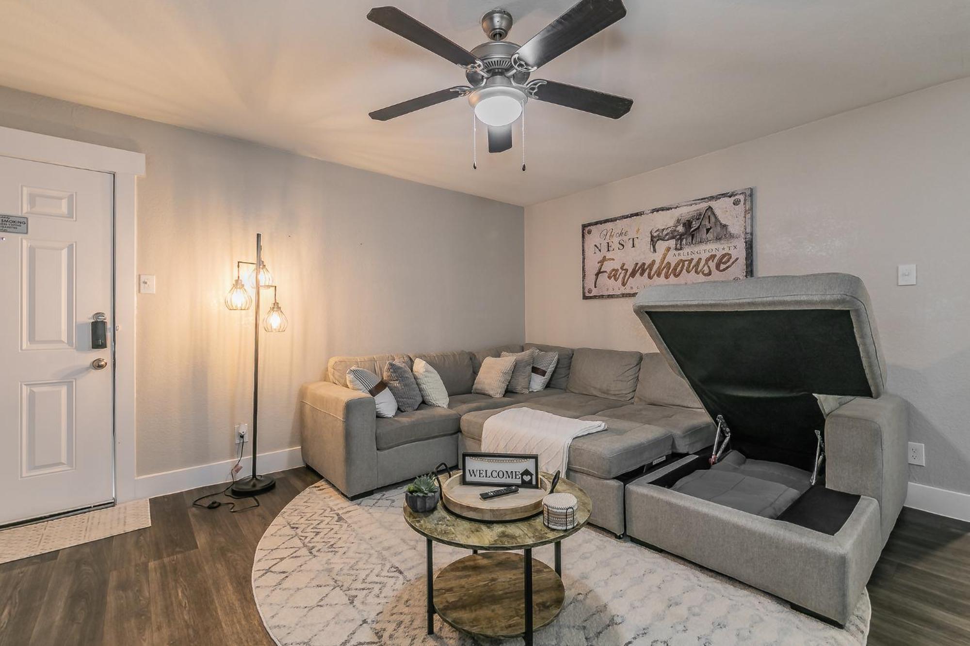 Cozy 2Br Farmhouse Apt - Sleeps 8 - Free Parking! Arlington Kültér fotó